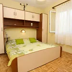 By The Sea - 10042 Apartment