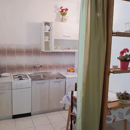 By The Sea - 10042 Apartman