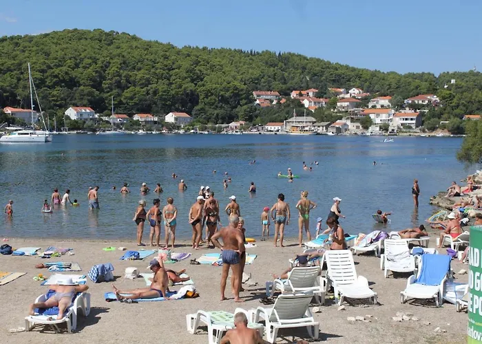 By The Sea - 10042 Korčula