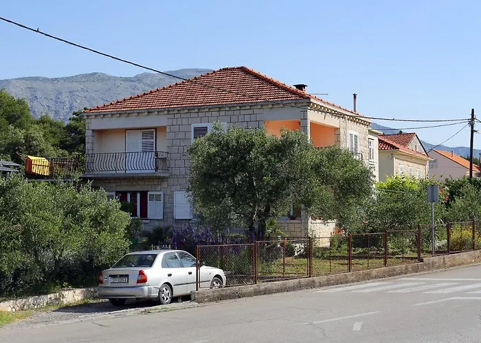 By The Sea - 10042 * Korčula