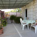 By The Sea - 10042 Κόρτσουλα