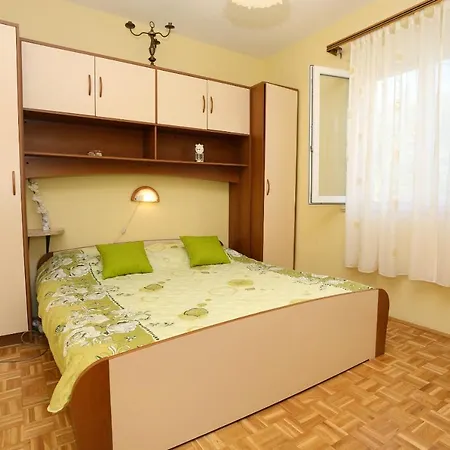 By The Sea - 10042 公寓