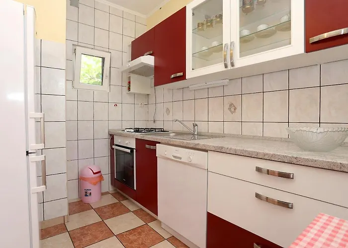 By The Sea - 10042 *